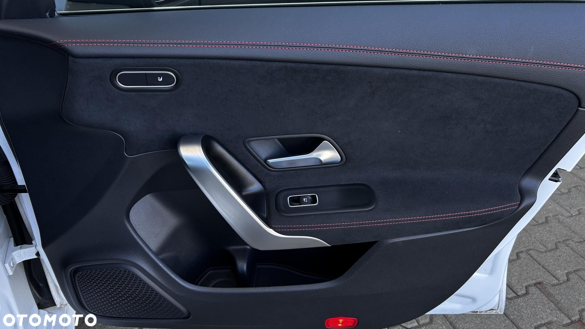 Mercedes-Benz CLA 200 AMG Line 7G-DCT - 20