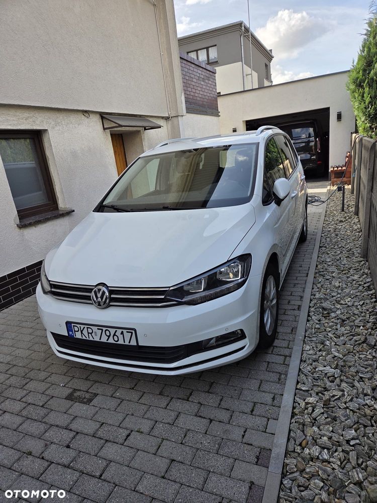 Volkswagen Touran - 2