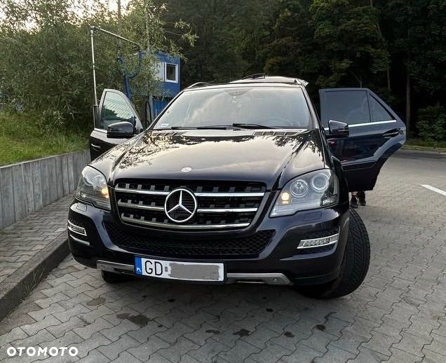 Mercedes-Benz ML - 1