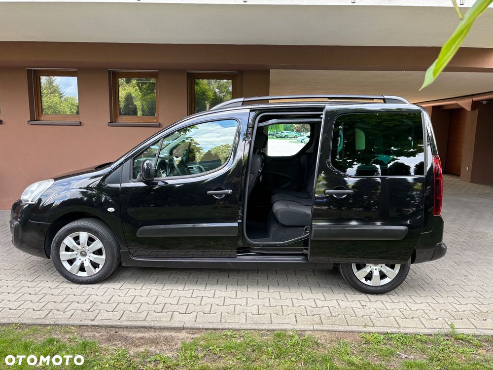 Citroën Berlingo Multispace PureTech 110 SHINE - 16