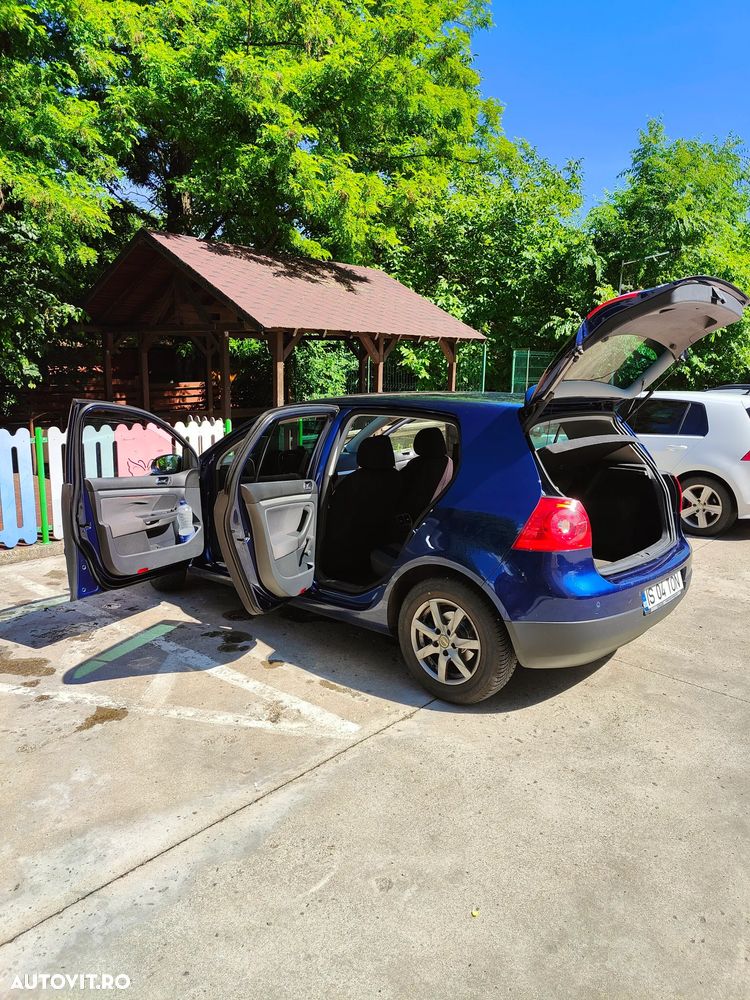 VOLKSWAGEN Golf 2009 — imagine 5