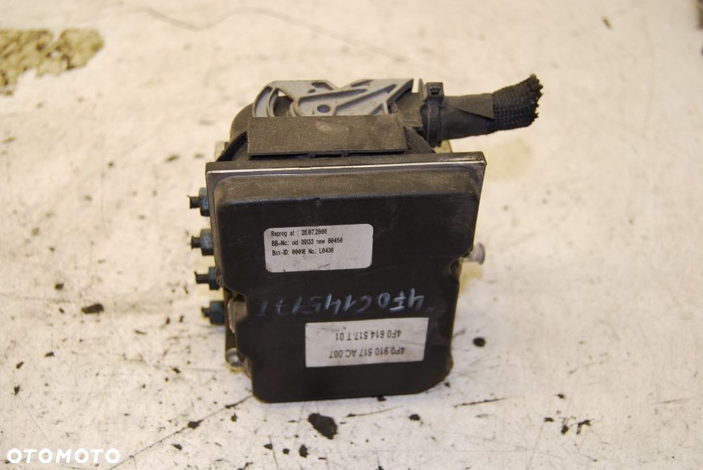 POMPA ABS STEROWNIK 4F0910517AC 4F0910517T AUDI A6 C6 2.0 TDI - 4