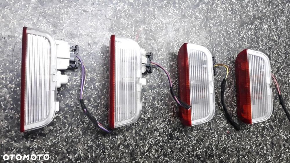 Lampki oswietlenia drzwi pakiet swiatlo Skoda superb Vw passat b6 golf v - 1