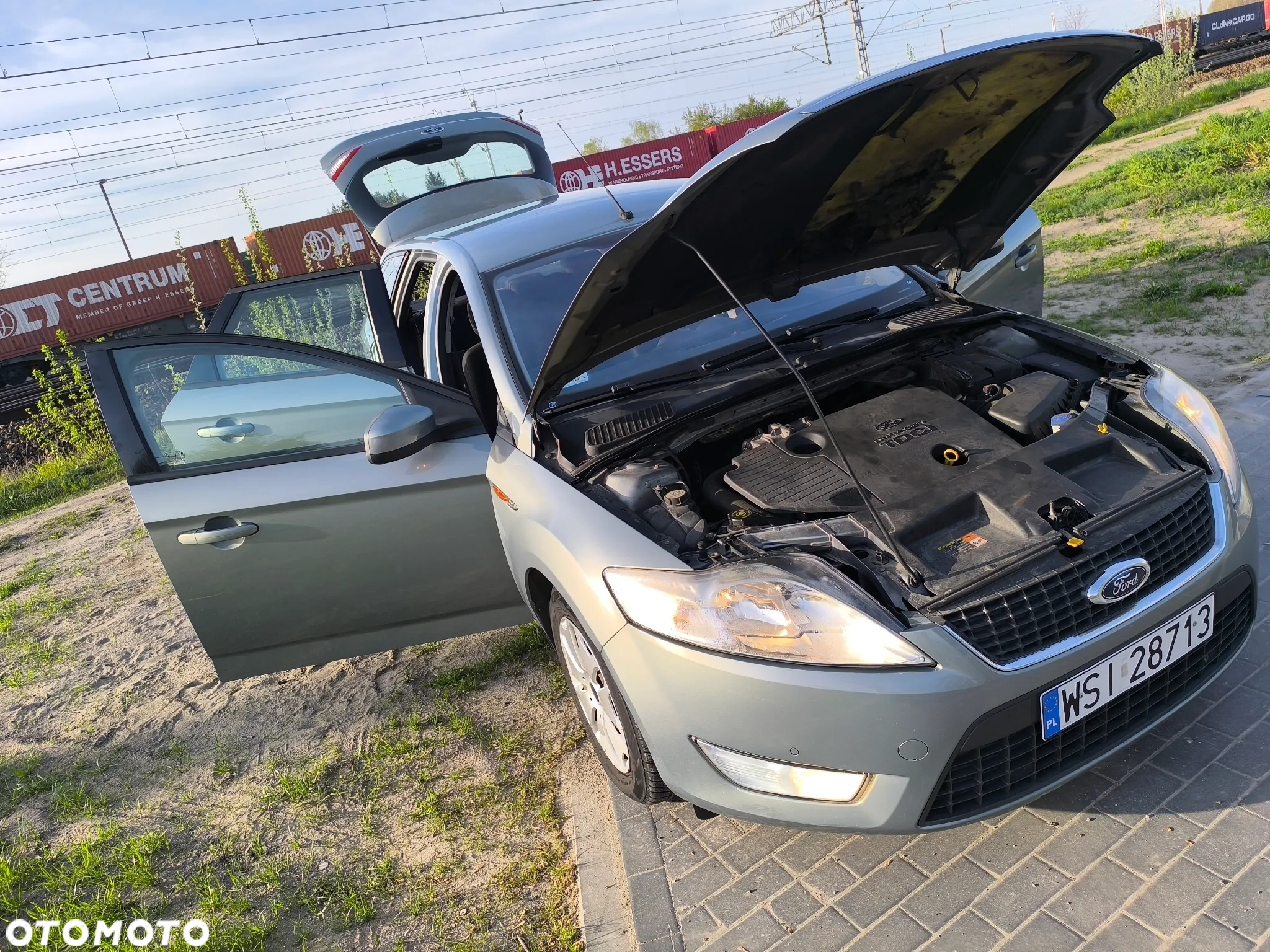 Ford Mondeo 1.8 TDCi Ambiente - 36