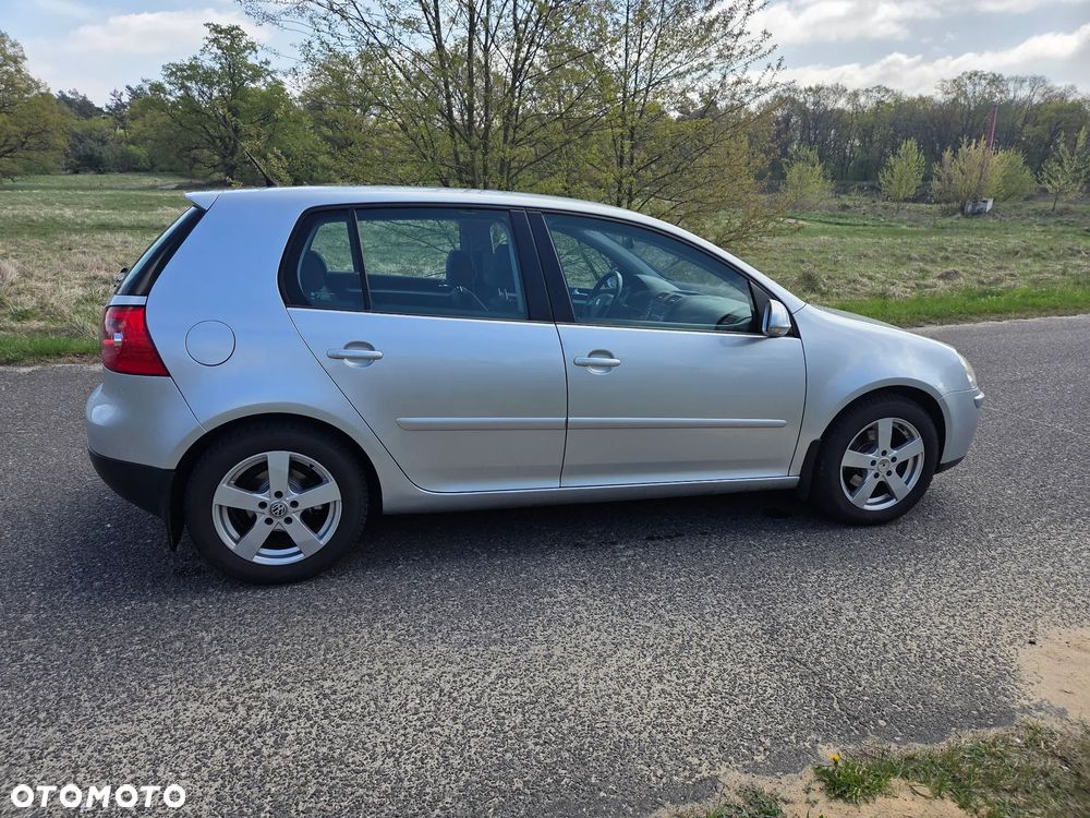 Volkswagen Golf 1.9 TDI Trendline - 6