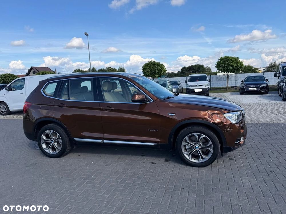 BMW X3 xDrive20i xLine - 10