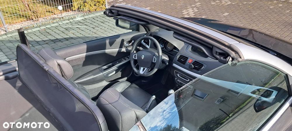 Renault Megane TCe 130 Luxe - 12