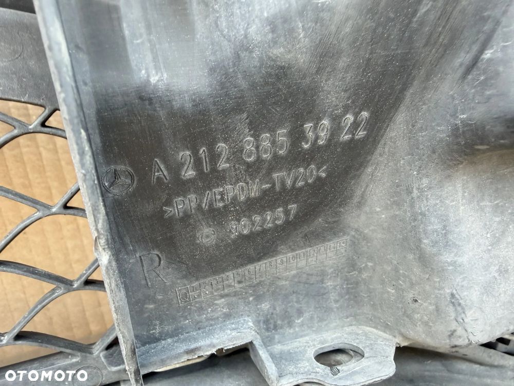 ZDERZAK PRZÓD MERCEDES E KLASA E63 AMG  LIFT ORYGINAŁ ŁADNY STAN BEZ NAPRAW - 11
