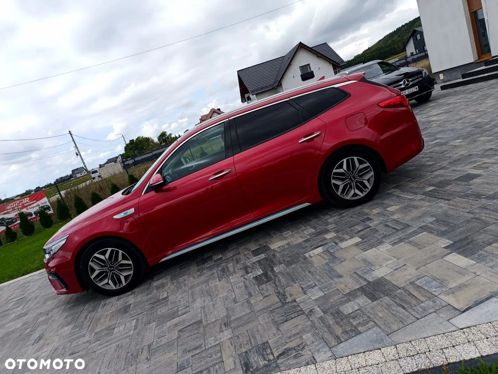 Kia Optima Plug-in Hybrid - 19