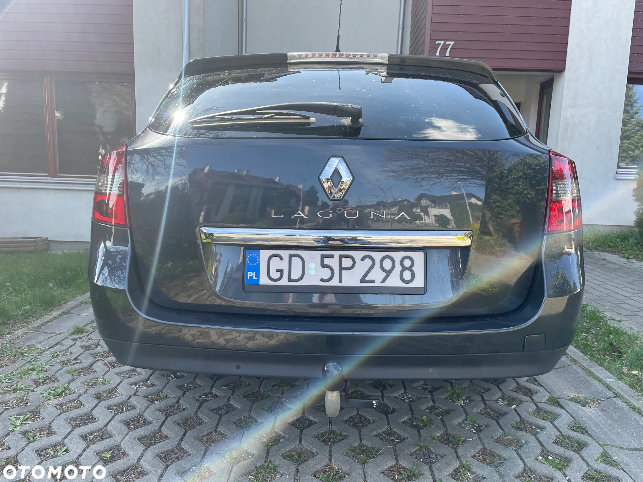 Renault Laguna dCi 110 FAP Bose Edition - 19