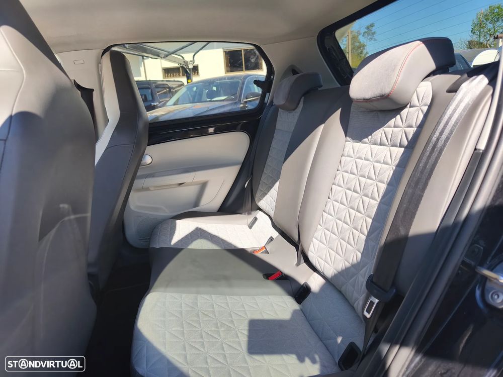 VW Up! 1.0 Move Beats - 6