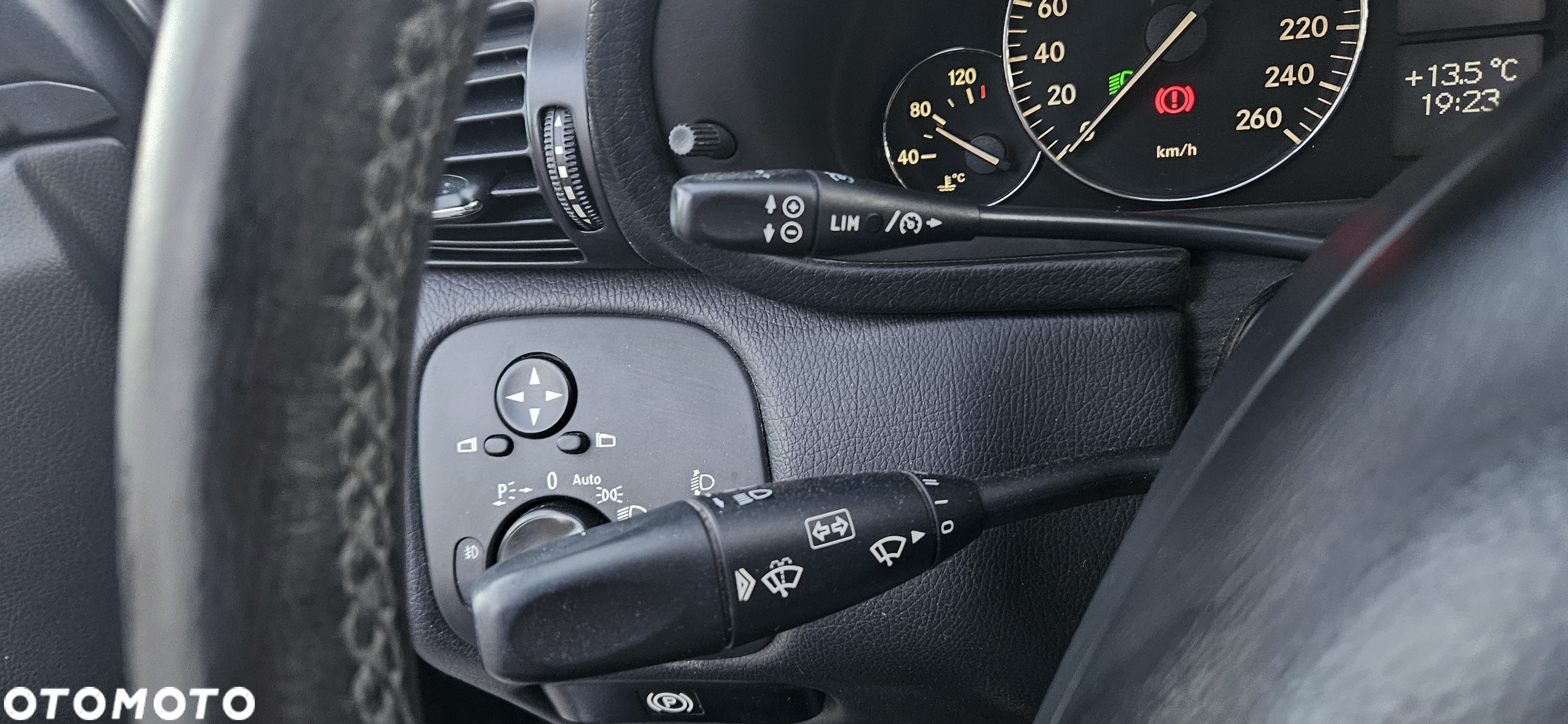 Mercedes-Benz Klasa C 180 T Kompressor Avantgarde - 30