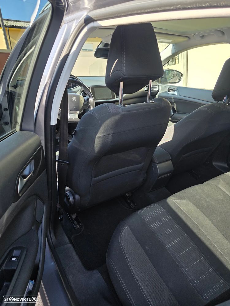 Peugeot 308 SW 1.6 BlueHDi Allure - 7