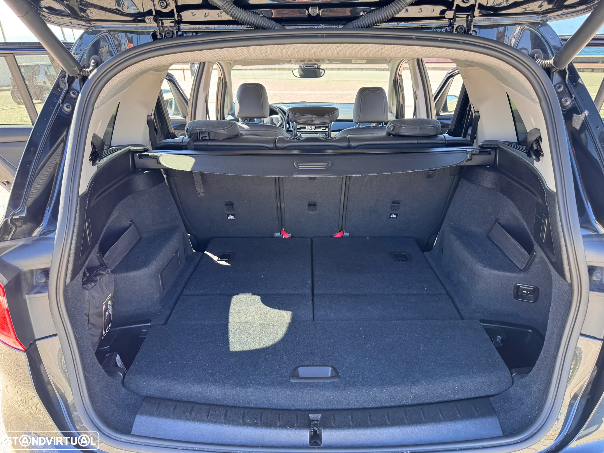 BMW 216 Gran Tourer d 7L Line Luxury Auto - 10