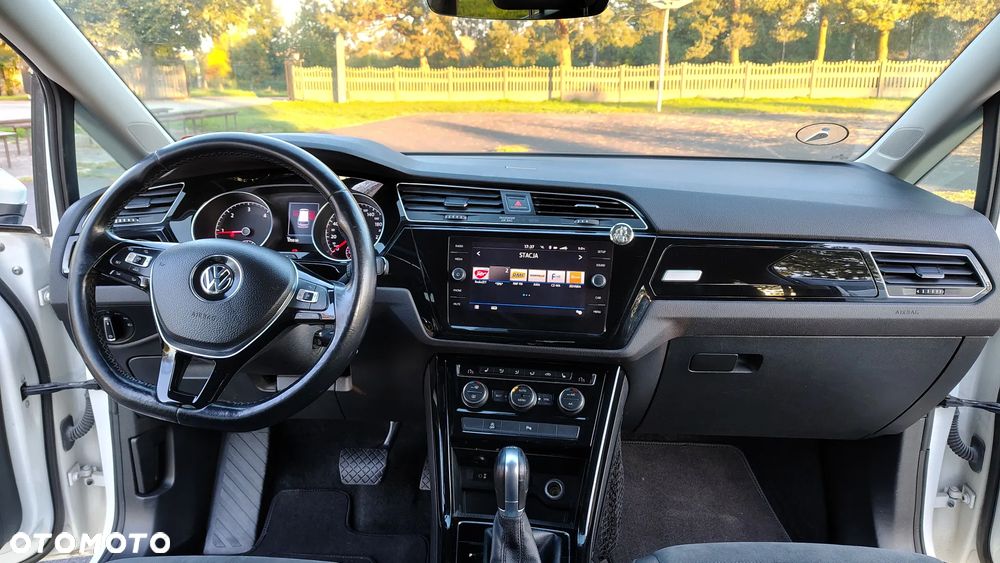 Volkswagen Touran 2.0 TDI BMT Highline DSG - 19