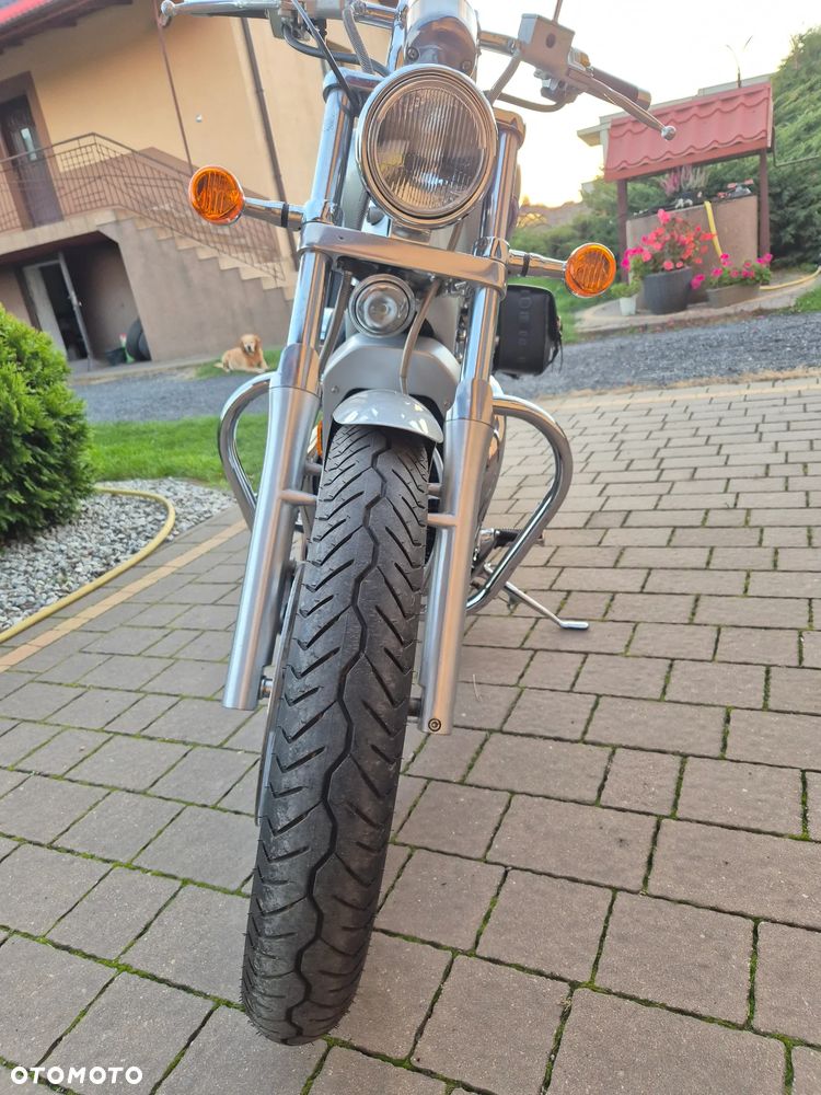 Suzuki VS - 3