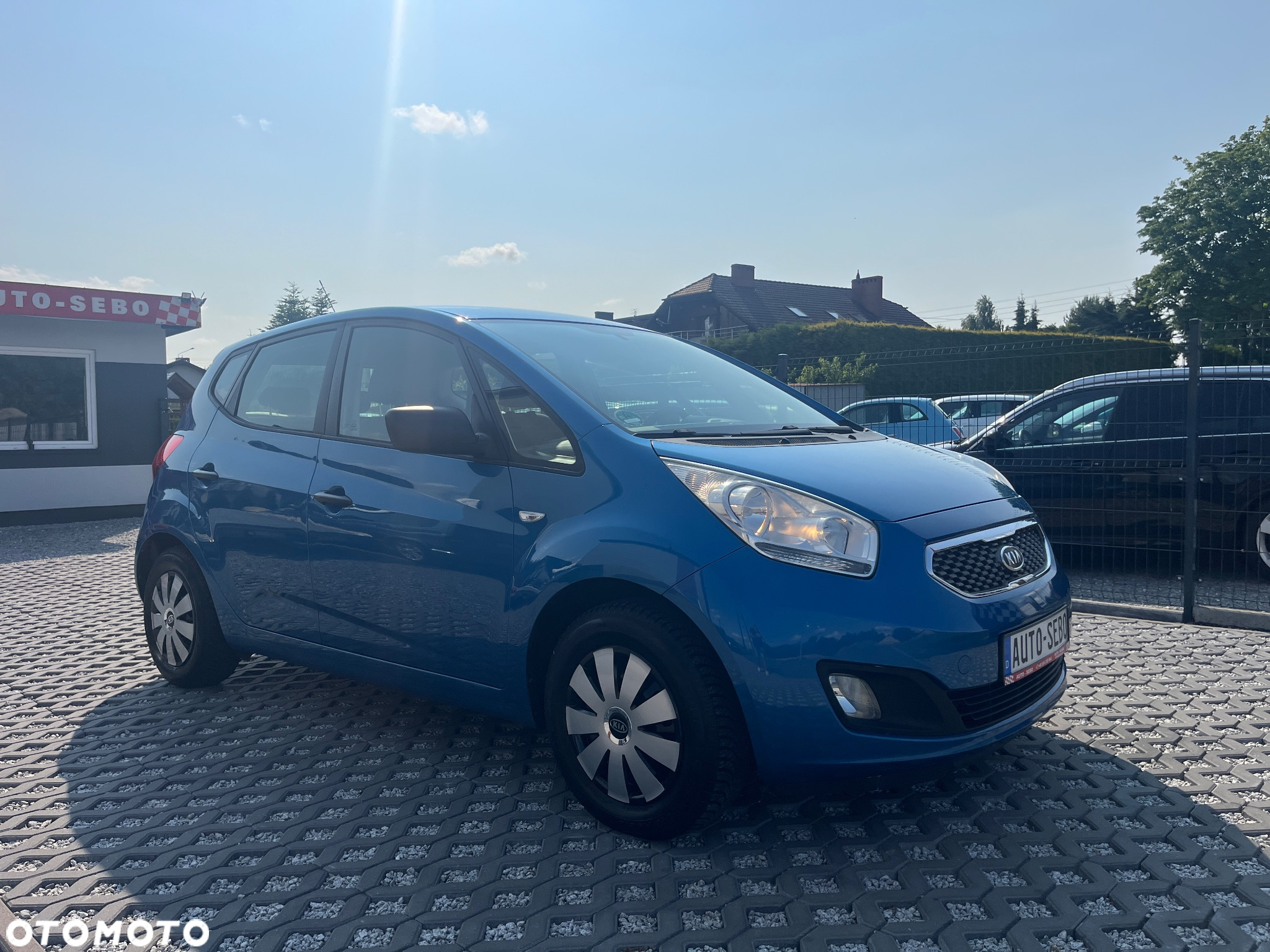 Kia Venga 1.4 L - 16