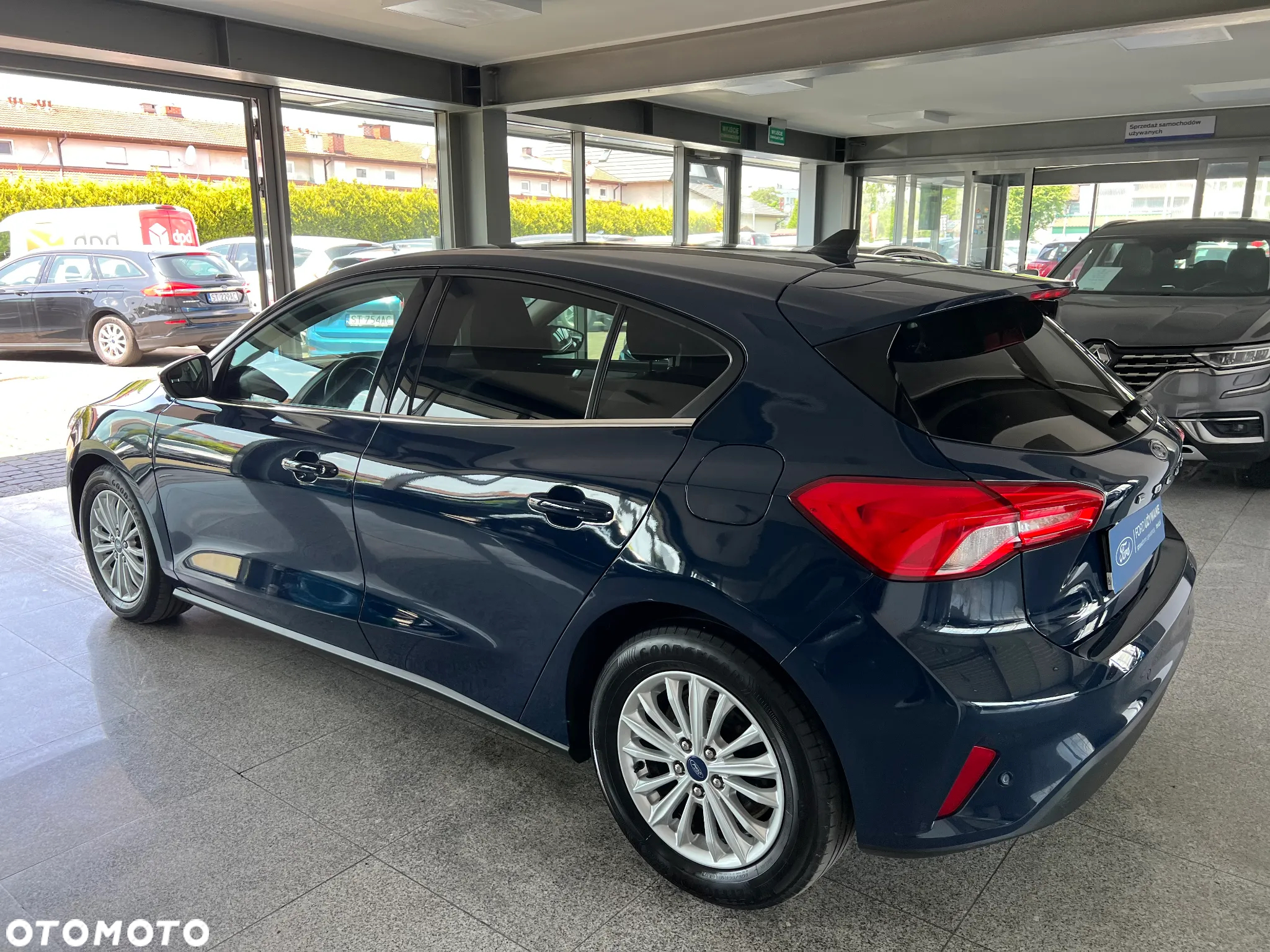 Ford Focus 1.0 EcoBoost Titanium Business - 10