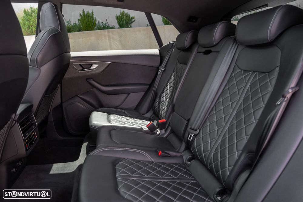 Audi SQ8 S TFSI quattro tiptronic - 9