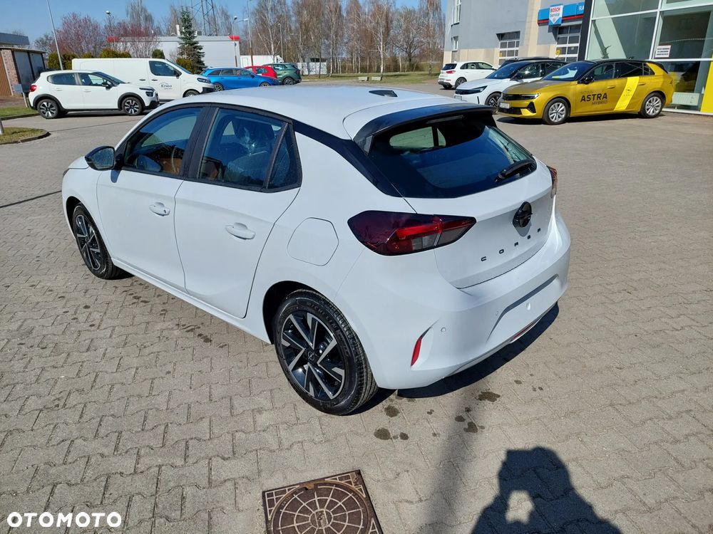 Opel Corsa 1.2 Edition S&S - 3