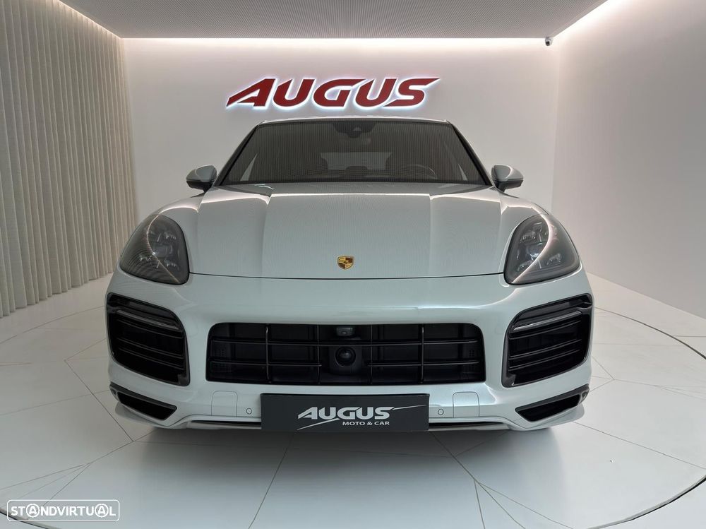Porsche Cayenne Coupé E-Hybrid - 8
