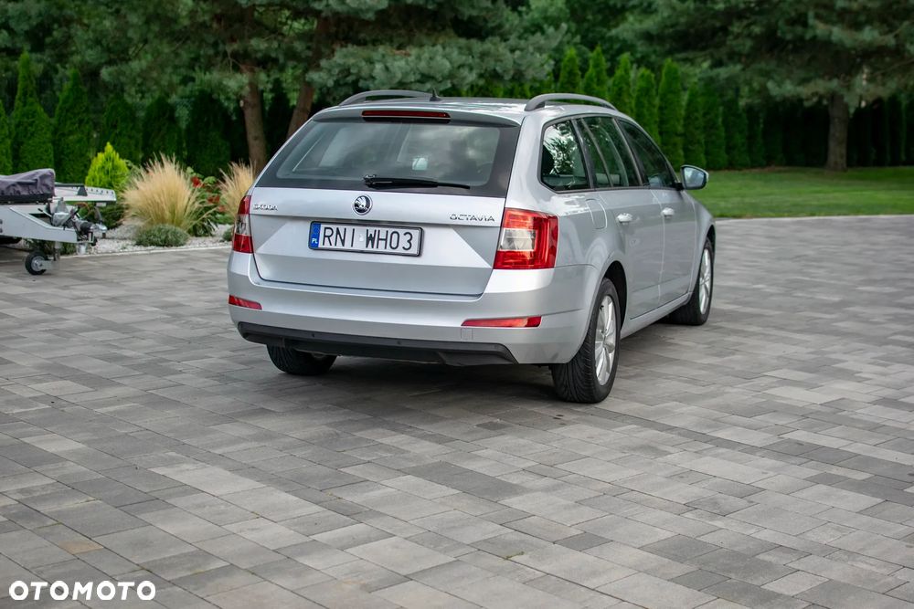 Skoda Octavia - 23