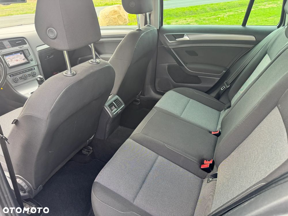 Volkswagen Golf Variant 1.6 TDI BlueMotion Technology Comfortline - 14