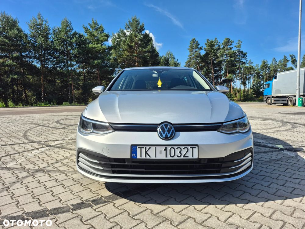 Volkswagen Golf - 6
