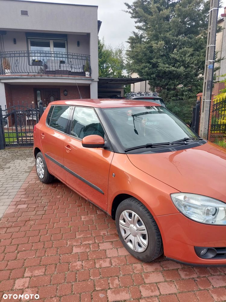 Skoda Fabia 1.2 HTP - 2
