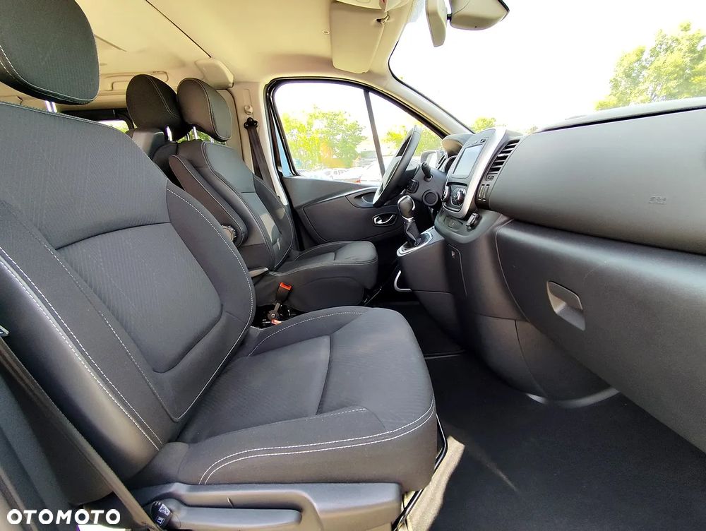 Renault Trafic Grand SpaceClass 2.0 dCi EDC - 11