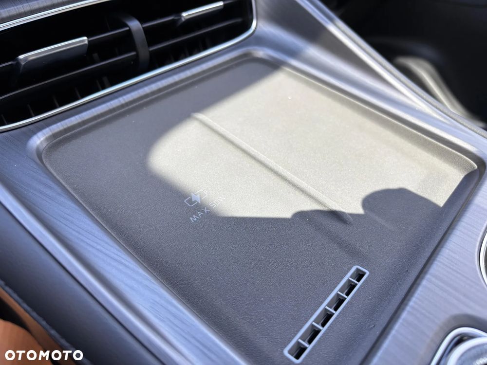 Chery Tiggo 8 1.6 T-GDI Prestige DCT - 18