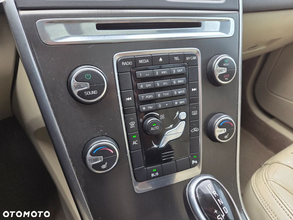Volvo XC 60 - 15