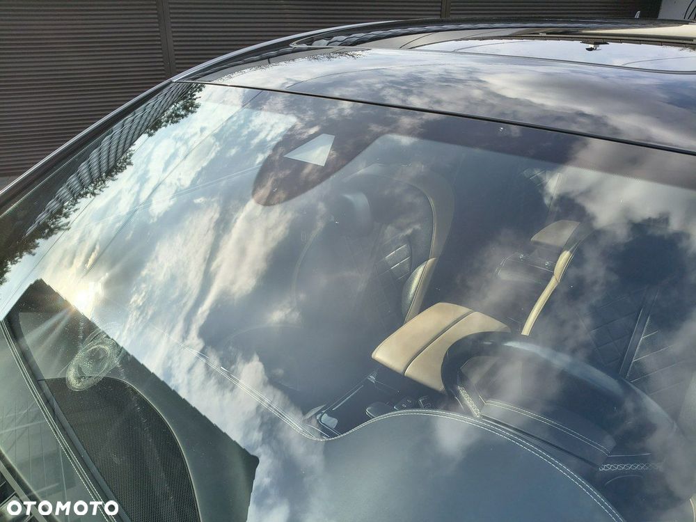 Audi A8 - 7