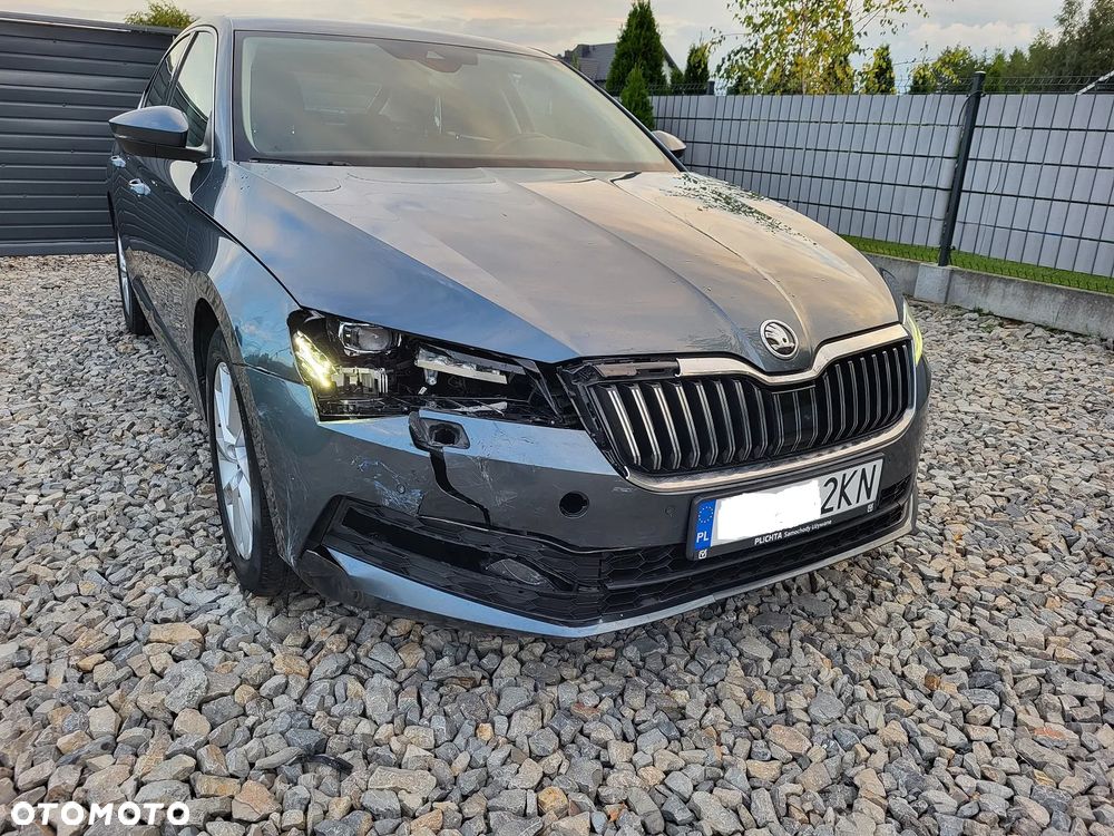 Skoda Superb 1.5 TSI Ambition DSG - 5