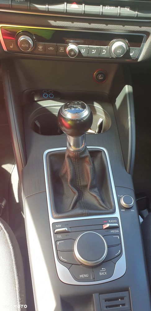 Audi A3 Limousine 1.4 TFSI Ambiente - 9