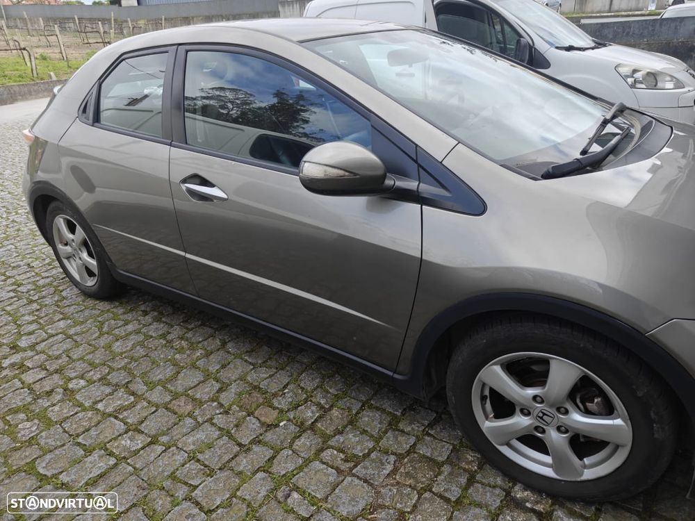 Honda Civic 1.4 Sport - 4