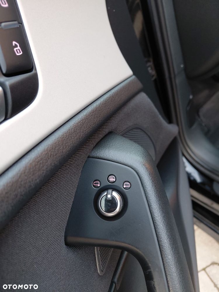 Audi A6 Limousine 2.0 TDI Ultra DPF S tronic - 31