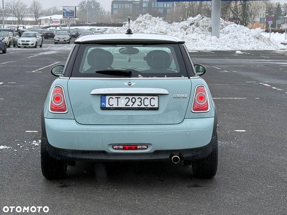 MINI Cooper Standard - 6