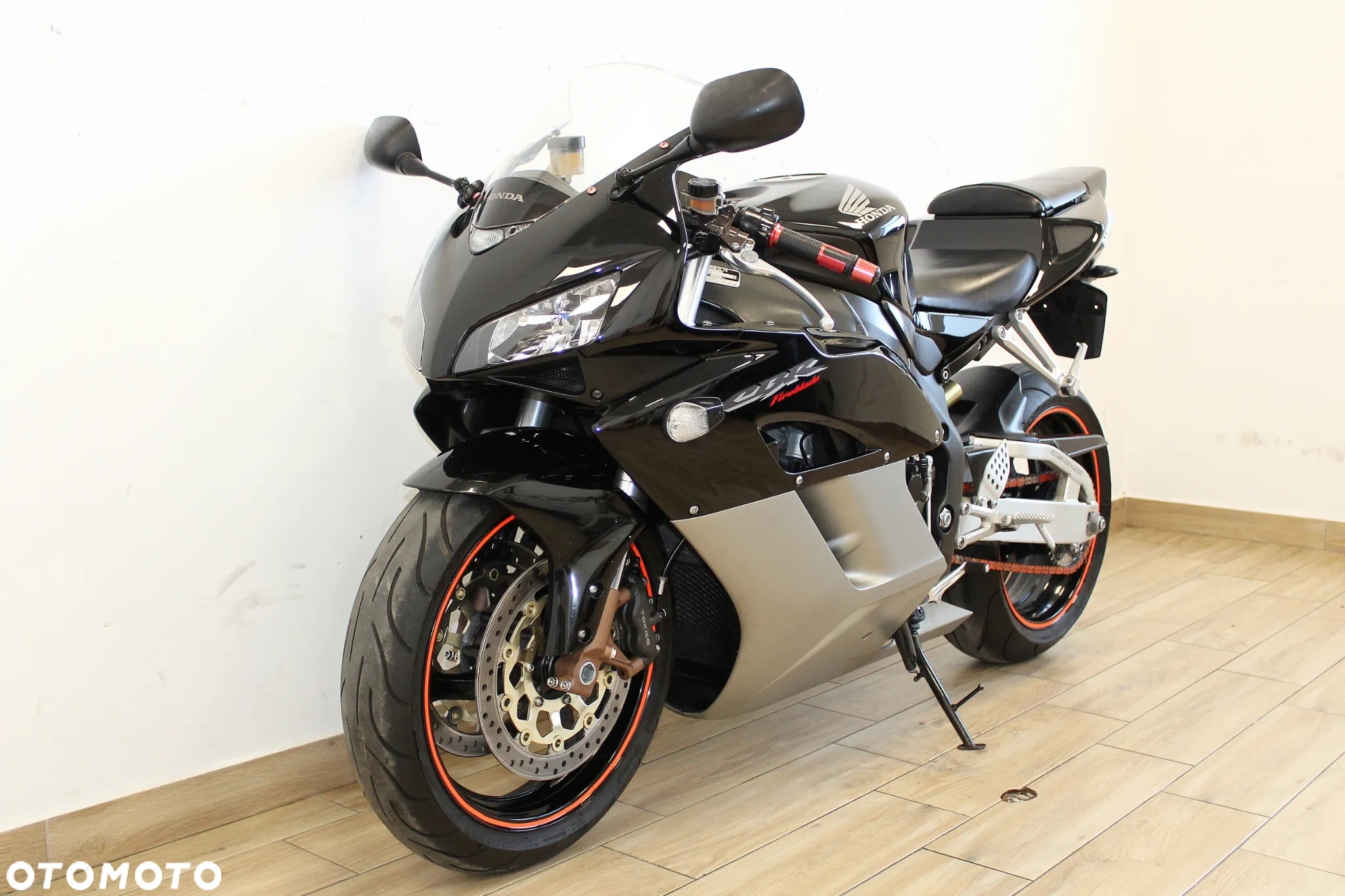 Honda CBR - 4