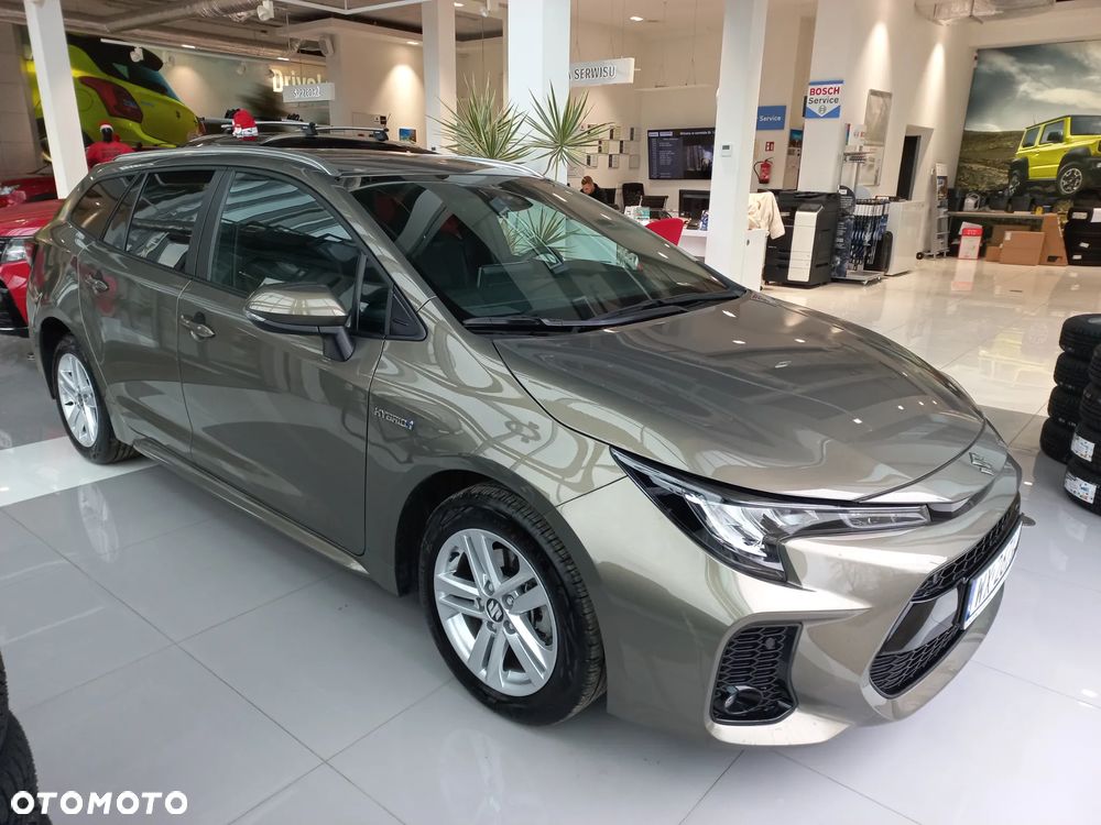 Suzuki Swace 1.8 Hybrid Premium Plus CVT - 2