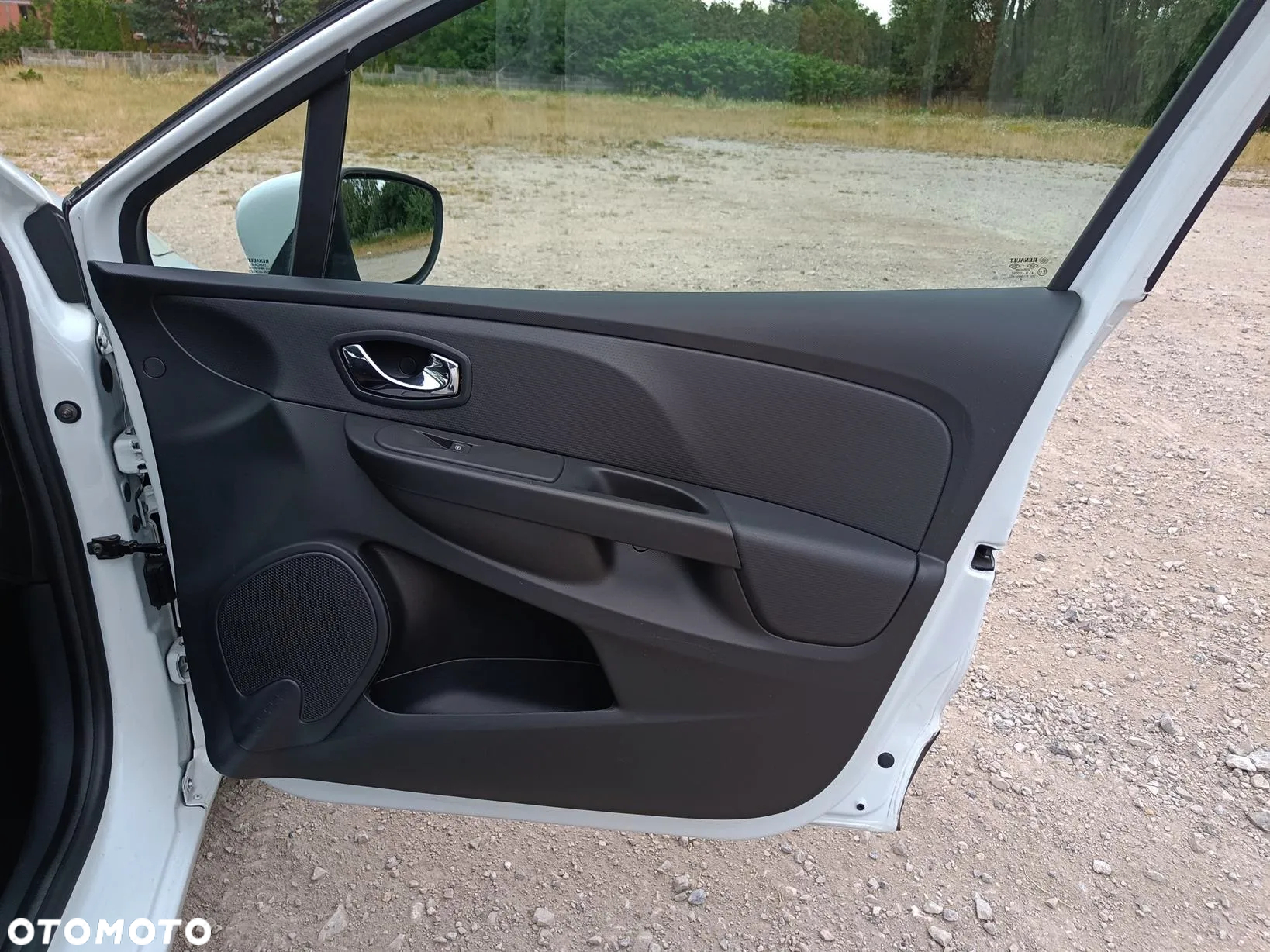 Renault Clio 1.2 16V 75 Dynamique - 21