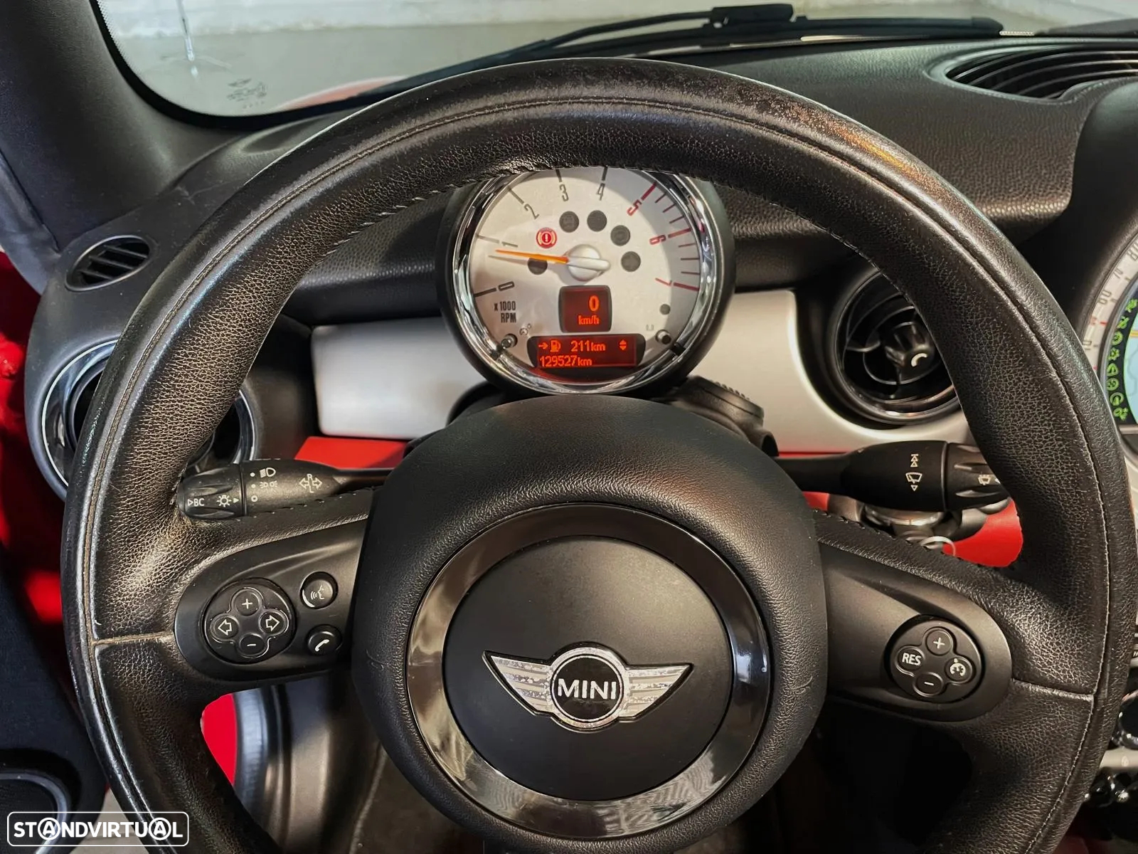 MINI Cabrio Cooper D - 10