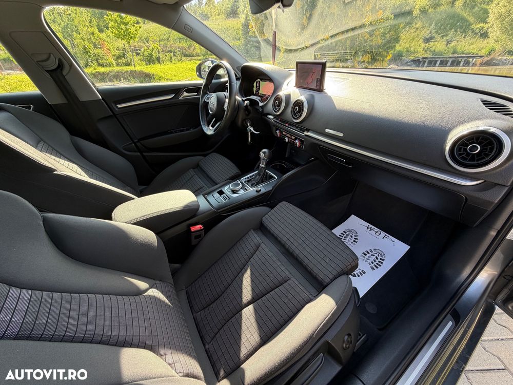 Audi A3 2.0 TDI S tronic Sport - 22