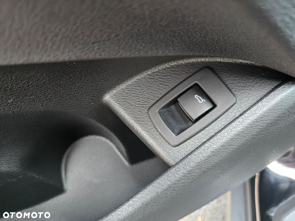 BMW X2 sDrive18i Advantage - 20