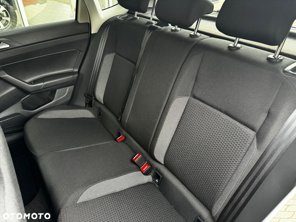 Volkswagen Polo 1.0 MPI Life Plus - 11