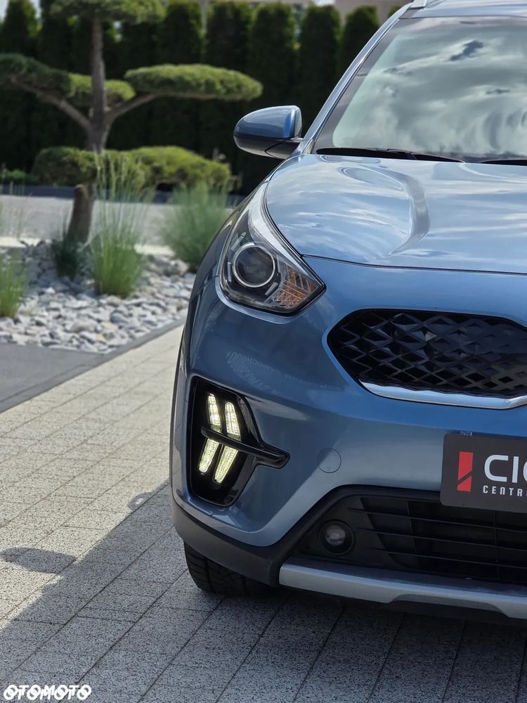 Kia Niro 1.6 GDI Hybrid Business Line - 31