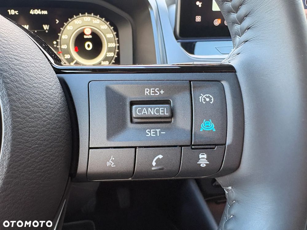 Nissan Qashqai 1.3 DIG-T mHEV N-Connecta - 25
