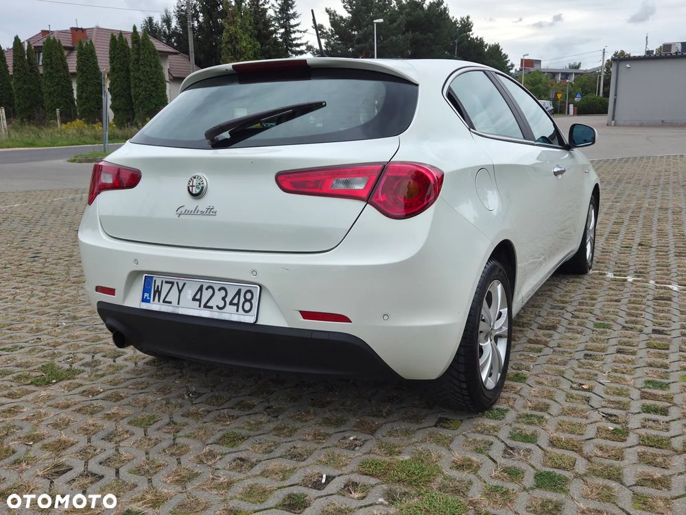 Alfa Romeo Giulietta 1.6 JTDM Distinctive - 7