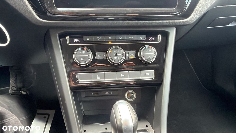 Volkswagen Touran 1.5 TSI ACT OPF DSG Trendline - 35