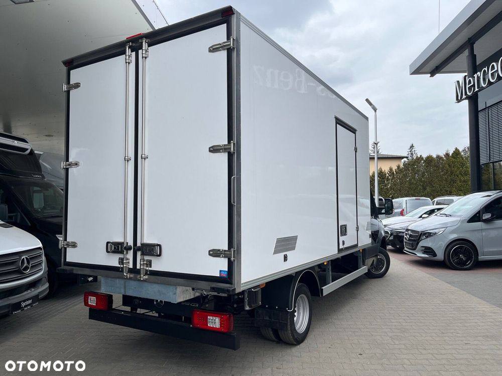 Mercedes-Benz Sprinter 519 CDI OM654 - 6